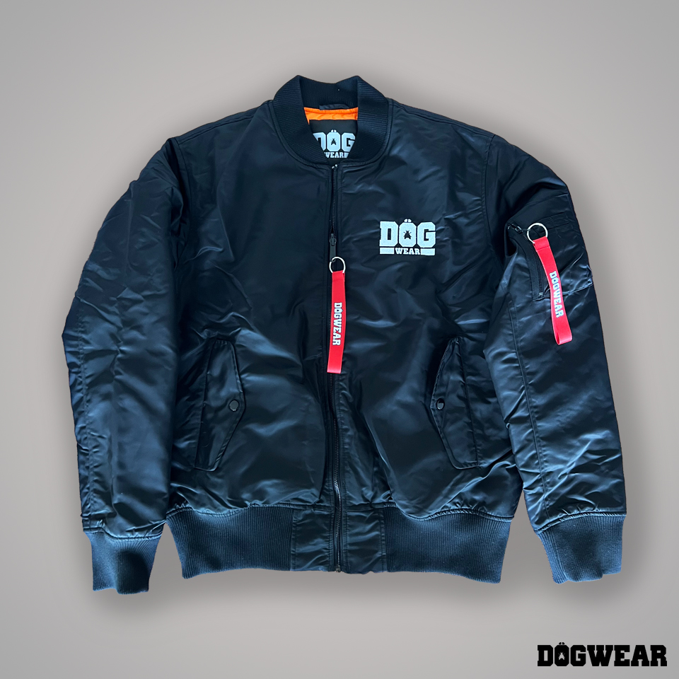 dw_jacket_2023_1.jpg